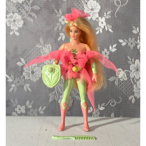 Princess of Power Perfuma She Ra Action Figure Vintage 80s Nostalgia Comb Shield - Picture 1 of 3